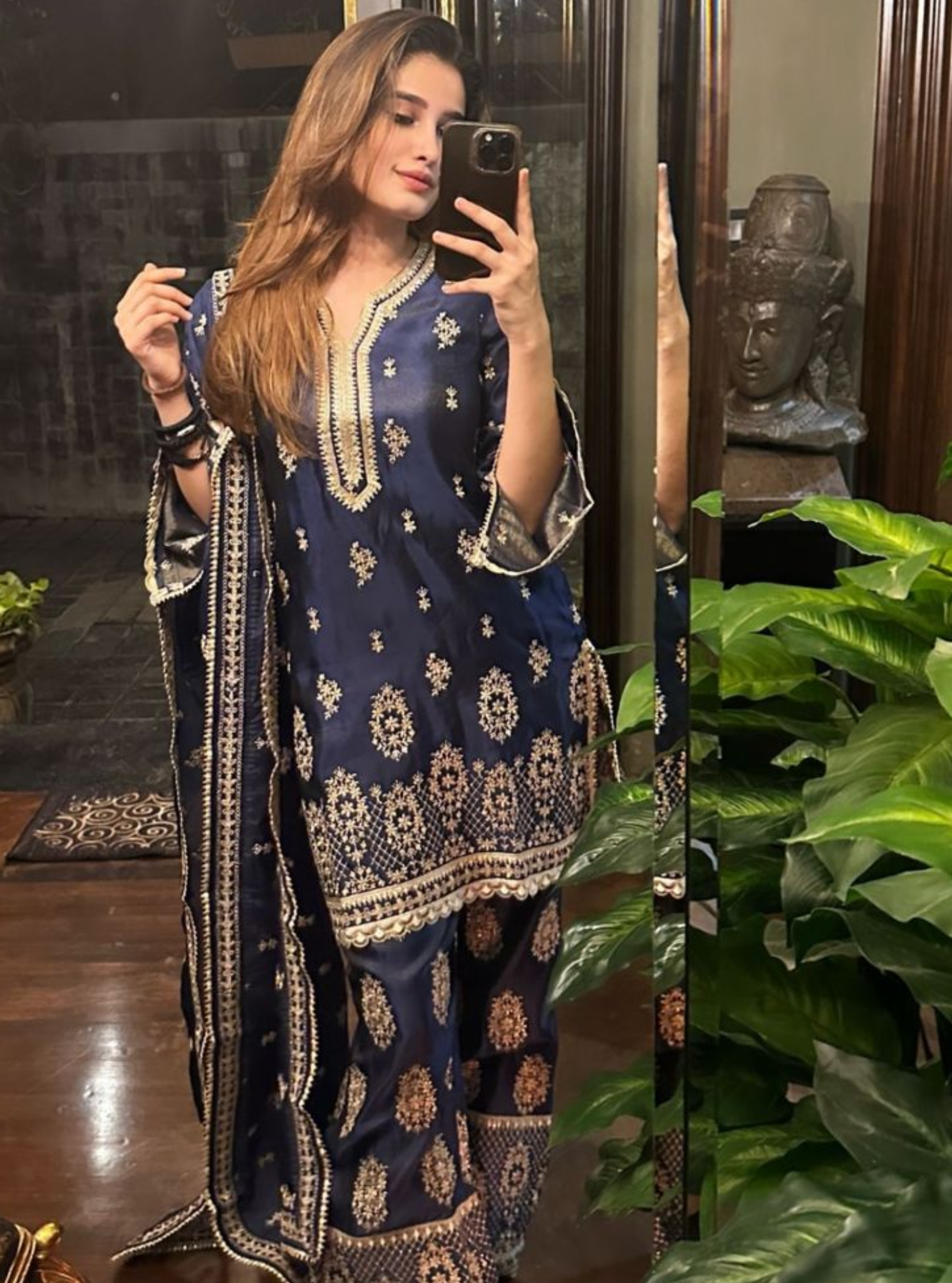 Vaari Luxe Tissue Satin Navy Kurta Set