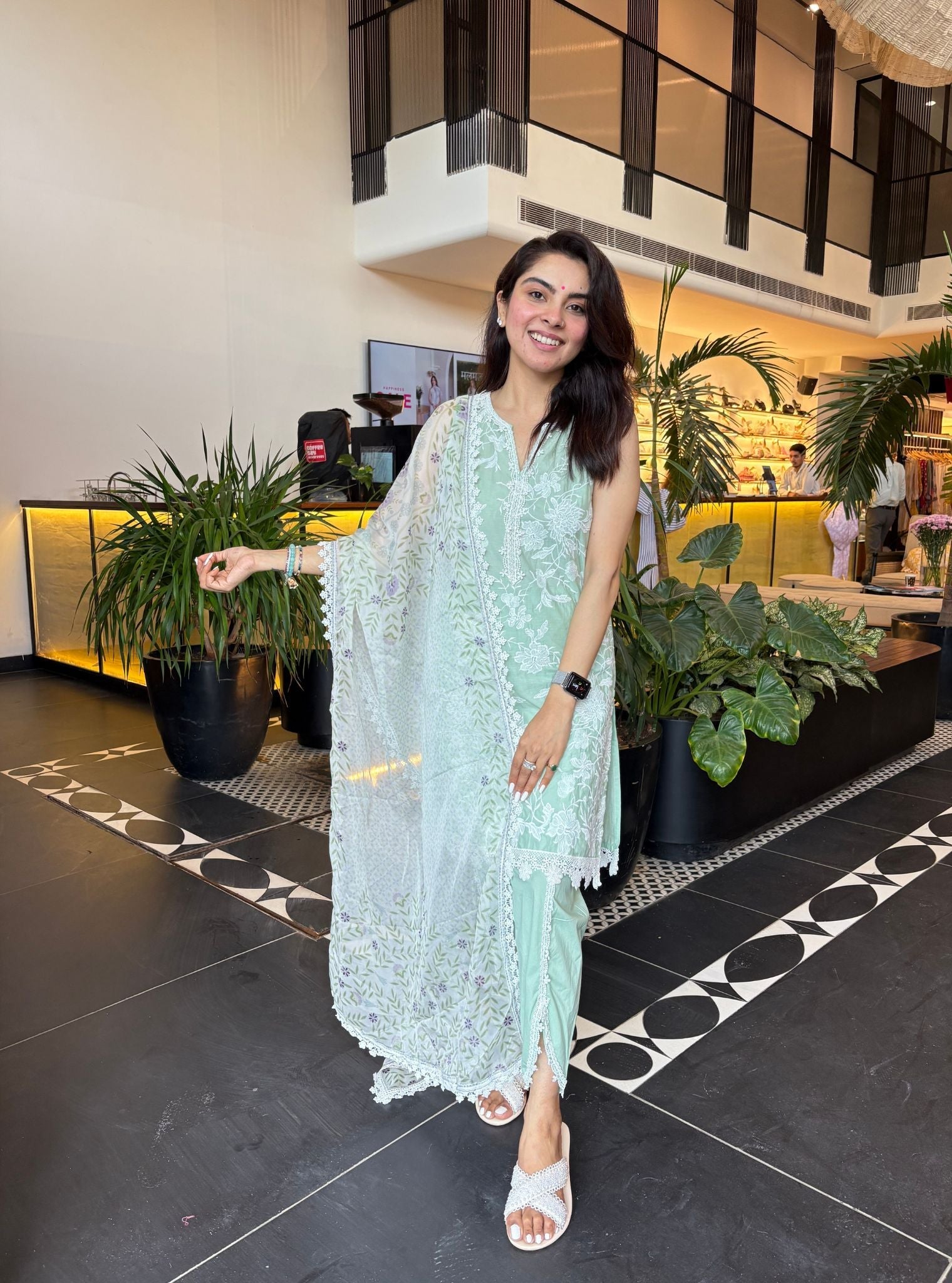 Mulmul Cotton Midori Green Kurta With Mulmul Cotton Midori Green Pant