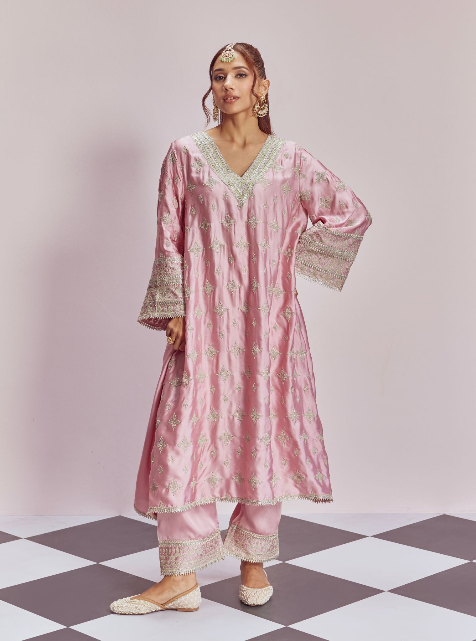 Anni Cupro Satin Onion Pink Kurta Set