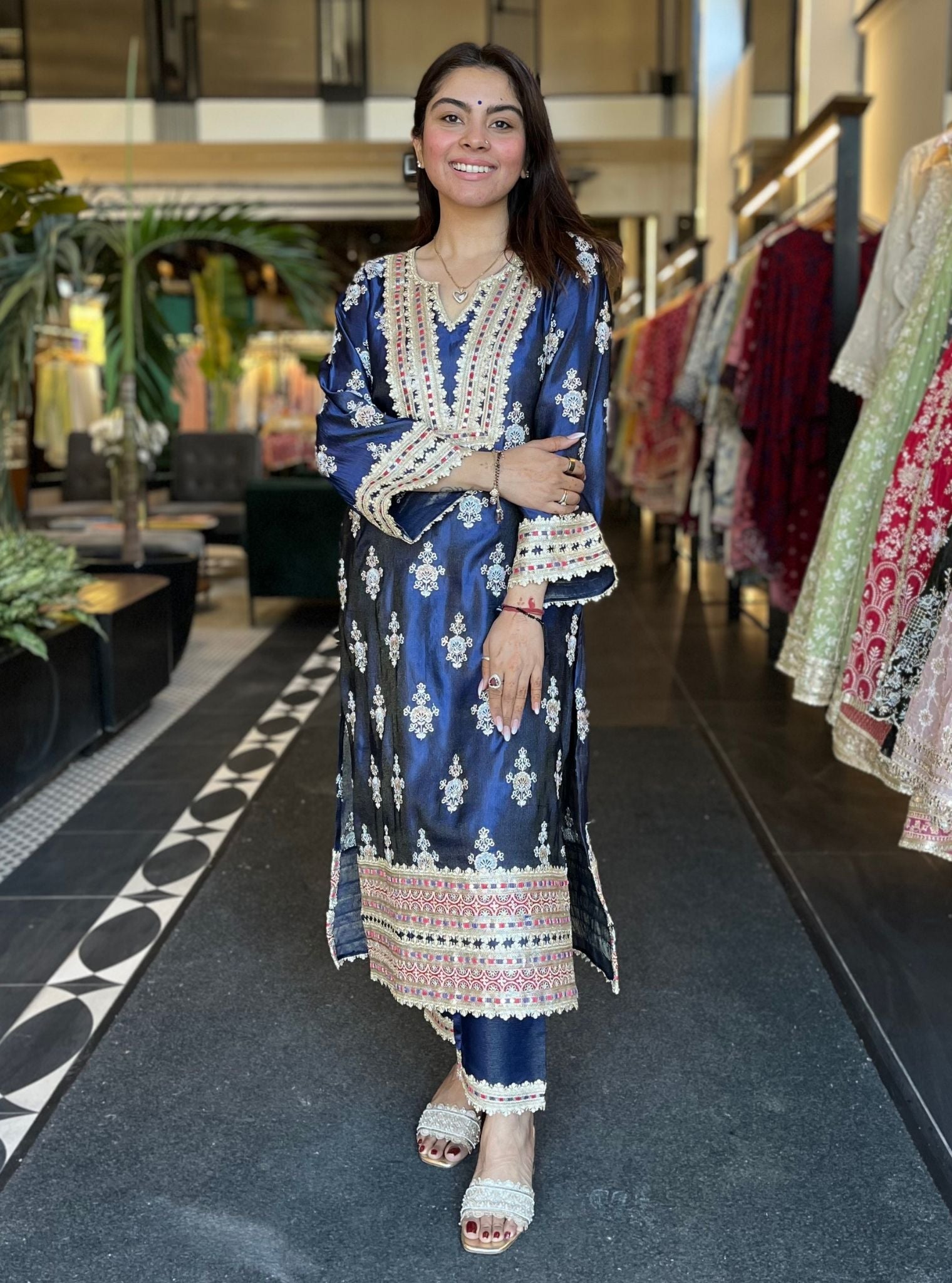 Mitthi Luxe Tissue Navy Kurta Set