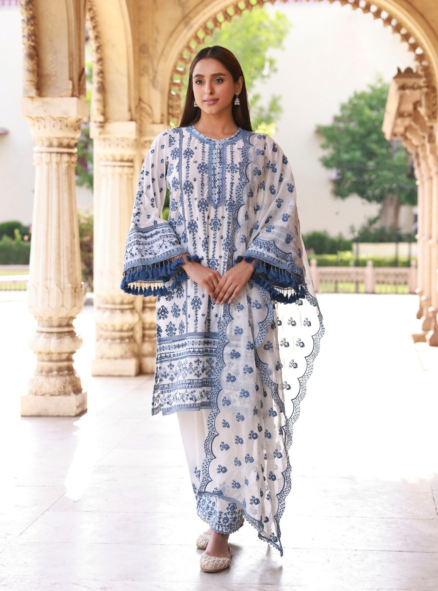 Lomeya Supima Cotton White & Blue Kurta Set