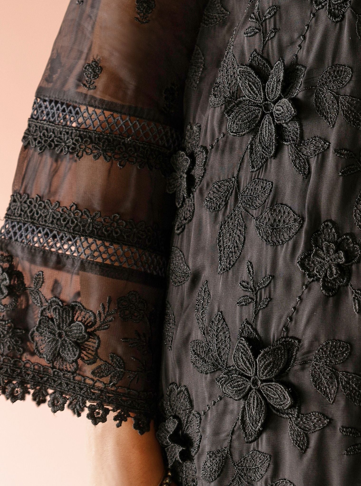 Uma Organza Black Kurta Set