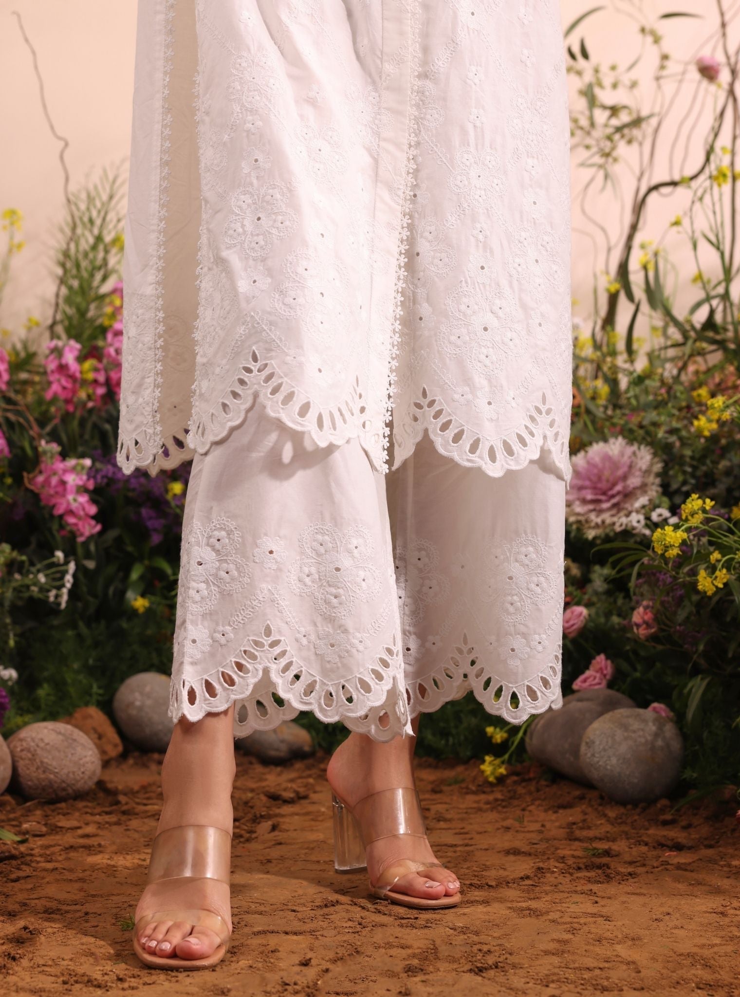 Mulmul Cotton Magnus White Kurta With Mulmul Cotton Magnus White Kurta