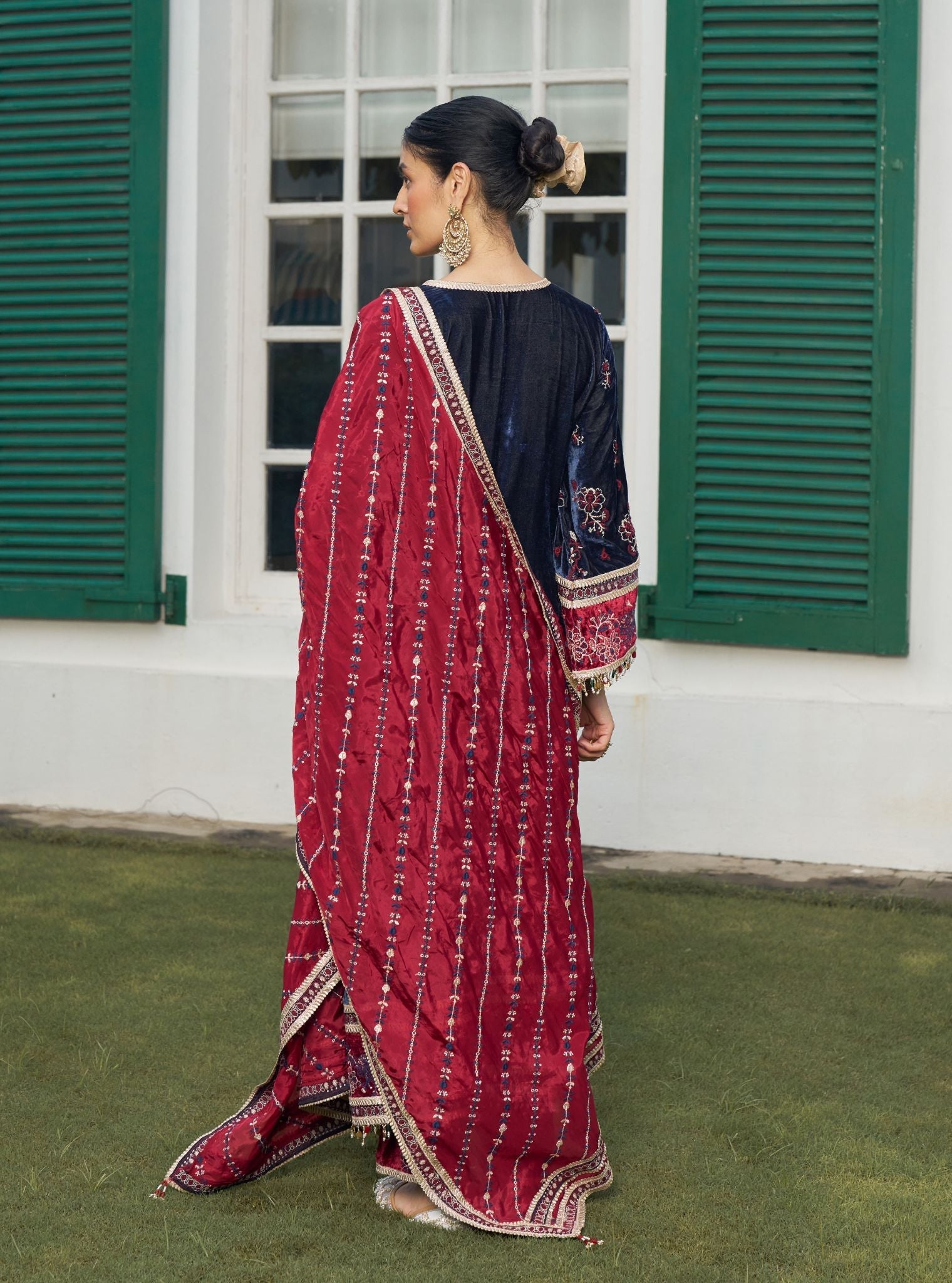 Dhun Velvet Navy Kurta with Wine Pant Set