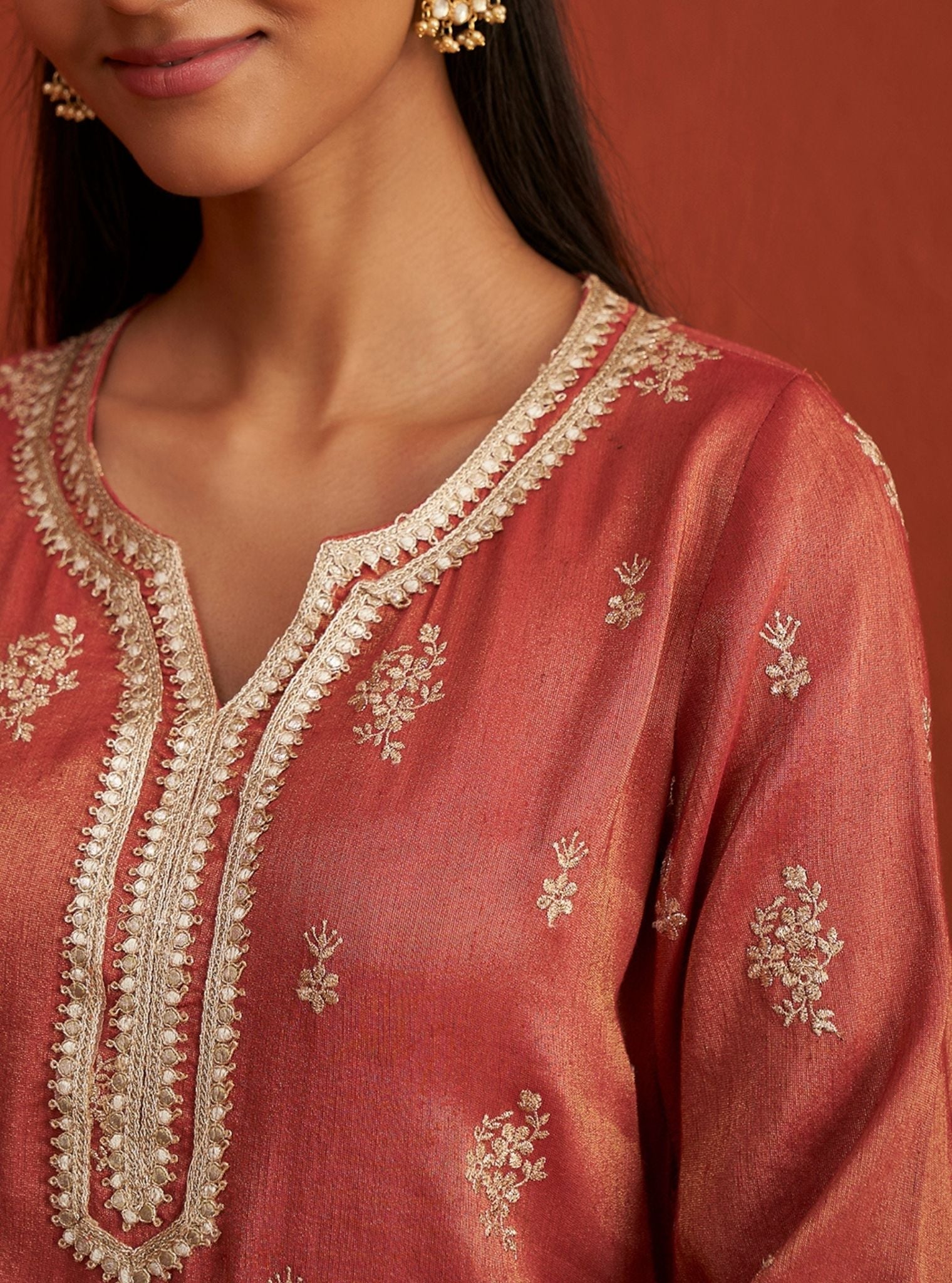 Vaari Luxe Tissue Red Kurta Set