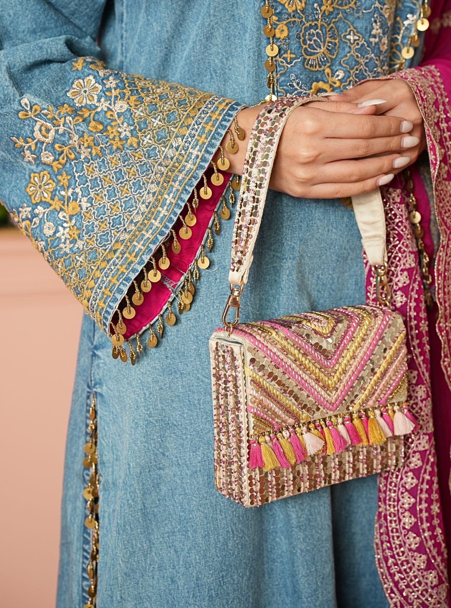 Tiyara Box Bag