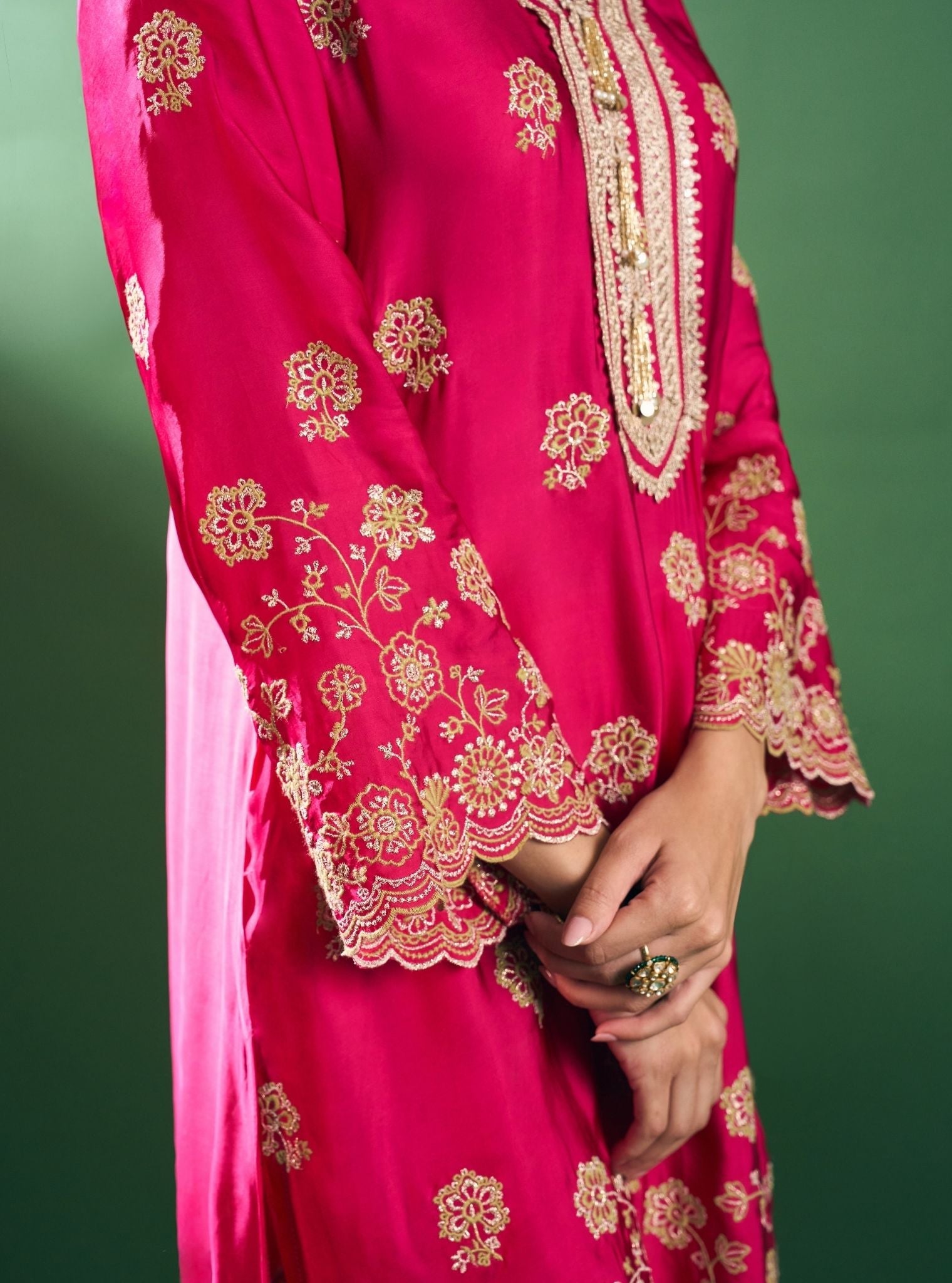 Dira Cupro Satin Fuschia Kurta Set