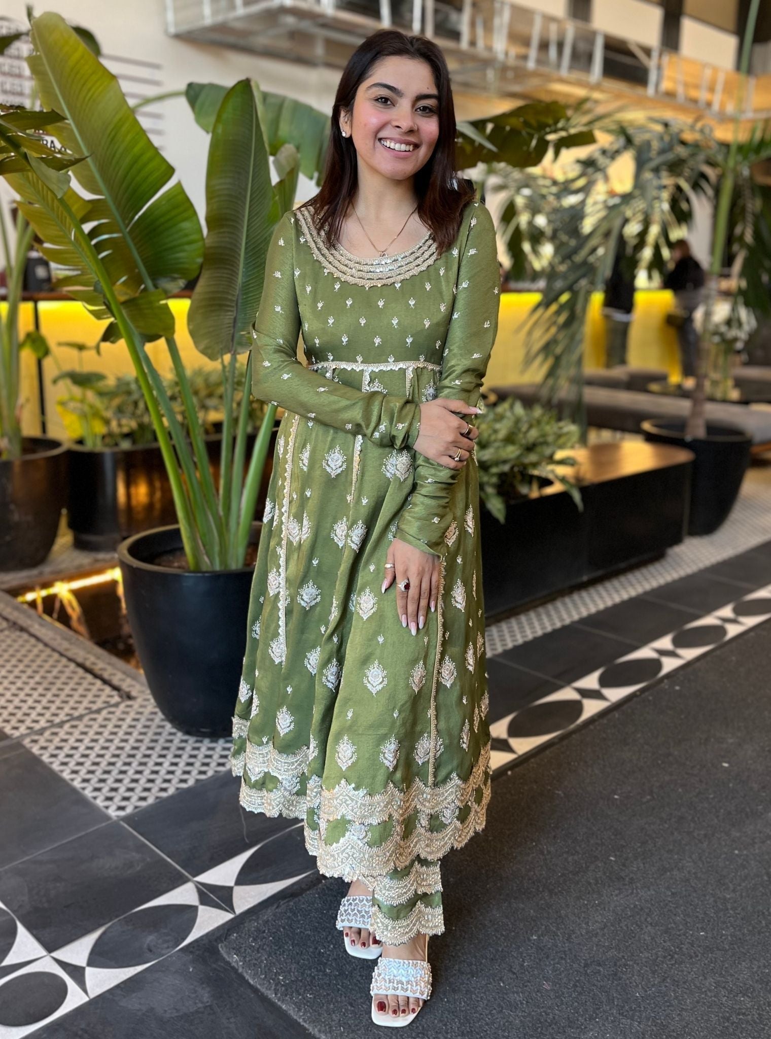 Gulabo Tissue Linen Satin Green Anarkali Kurta Set