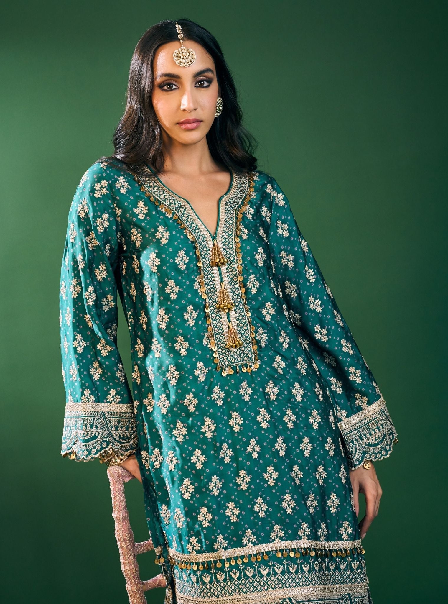 Elira Cupro Satin Emerald Green Kurta Set