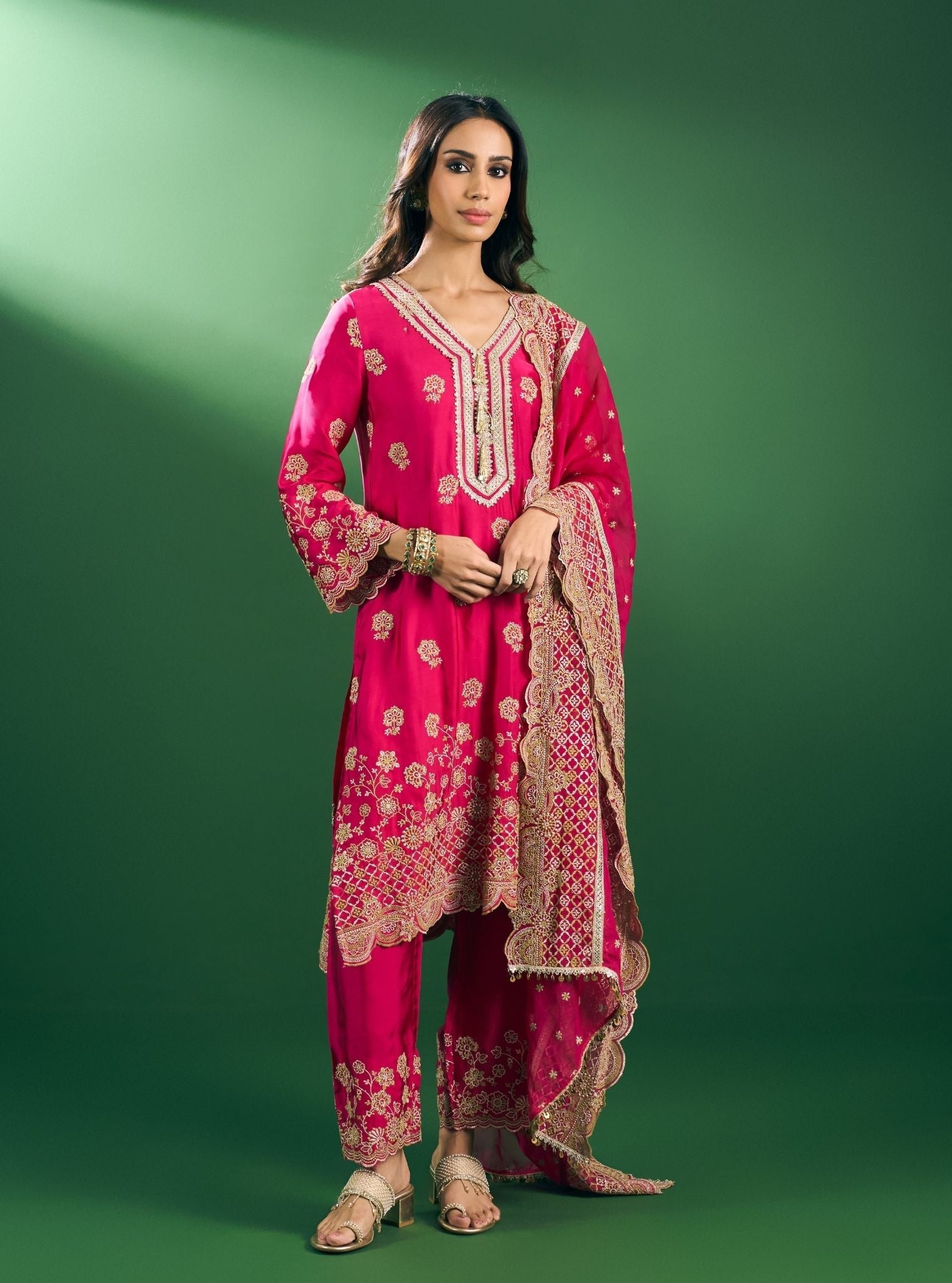 Dira Cupro Satin Fuschia Kurta Set