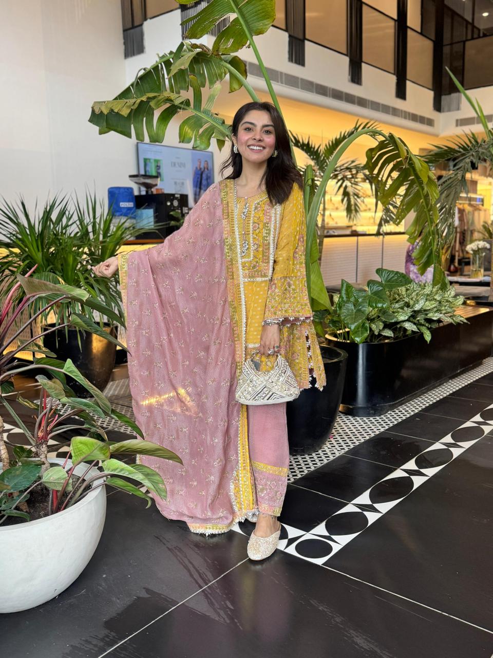 Mangal Banarsi Yellow Kurta With Pink Pant
