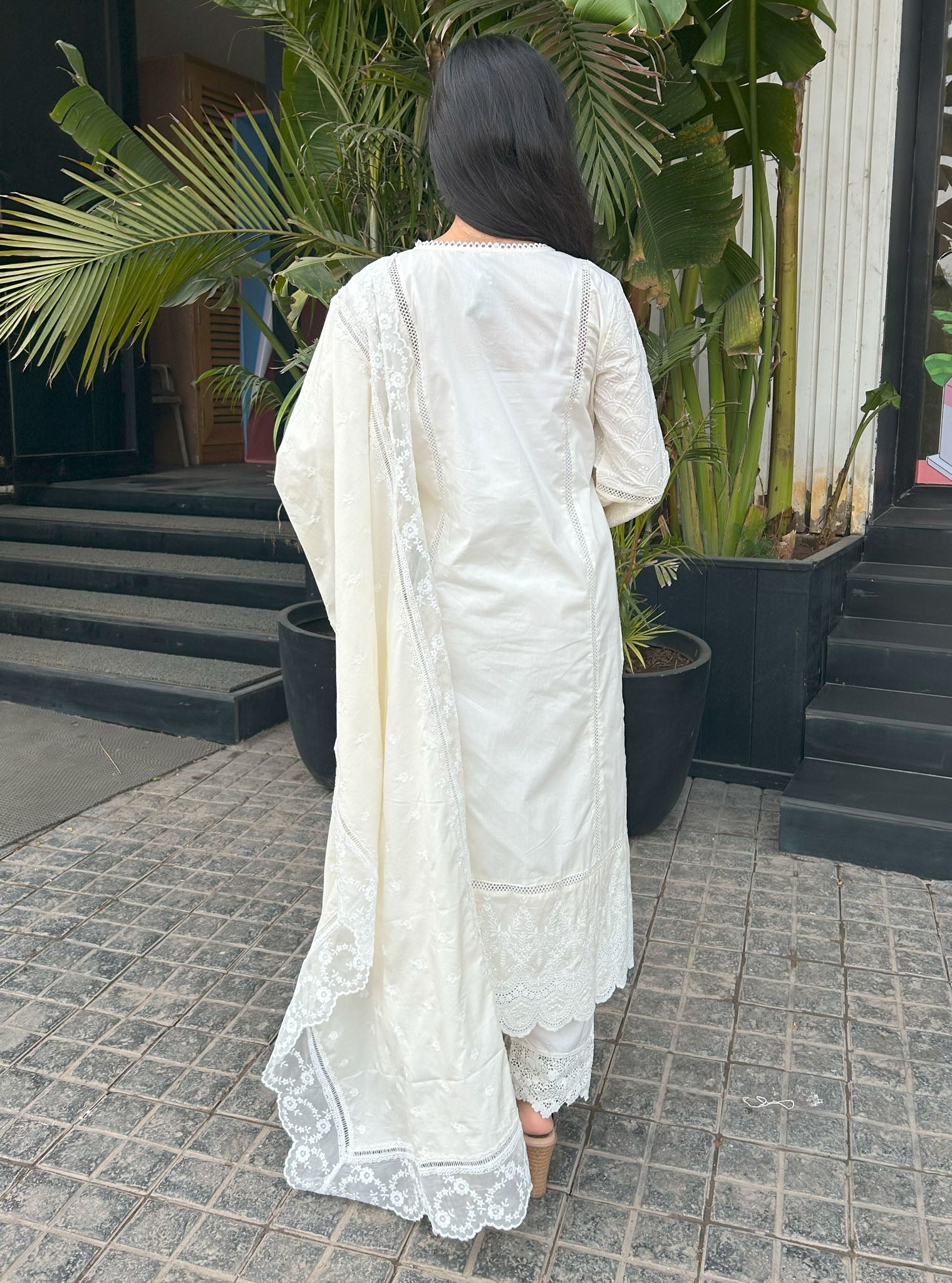Mulmul Cotton Blair Kurta With Pintuck Organza Pant