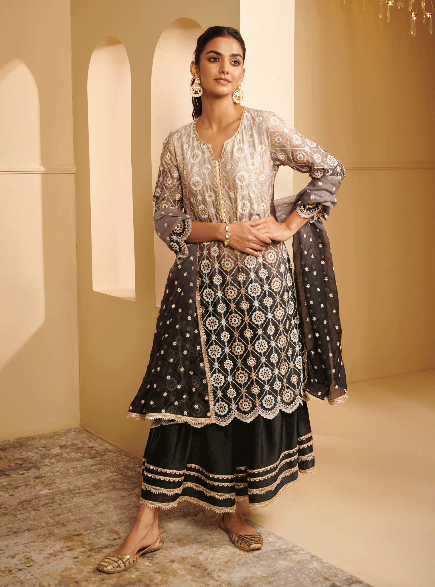 Mulmul Supima Cotton Enya Black Dupatta