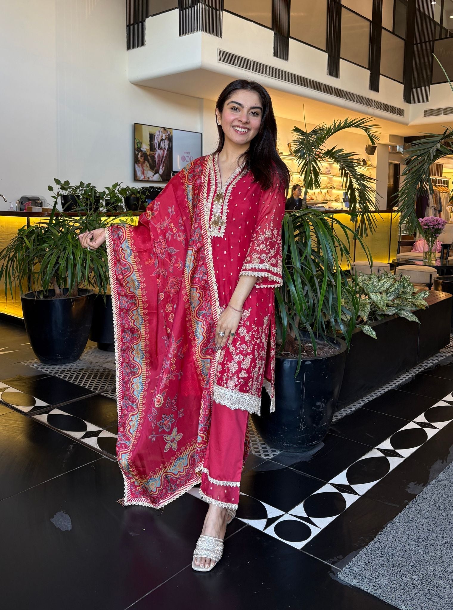 Gajra Organza Red Kurta Set