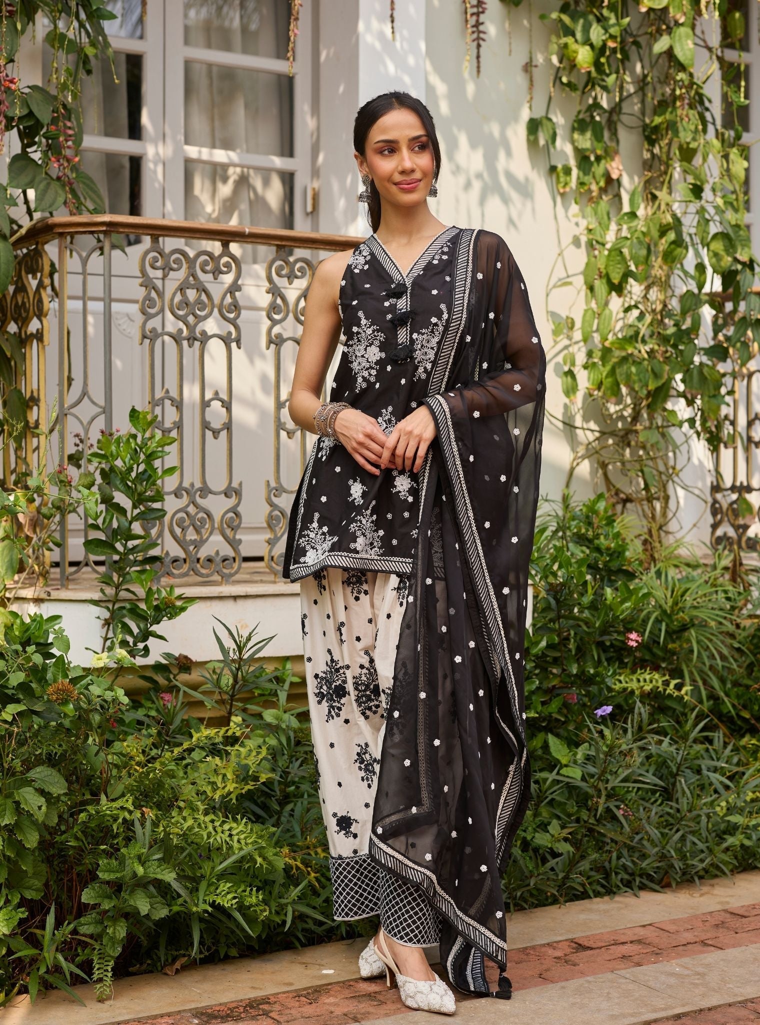 Liva Supima Cotton Black Kurta With Farshi Salwar