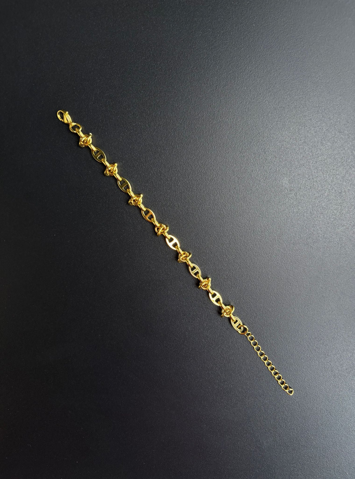 Infinity Knot Chain Bracelet