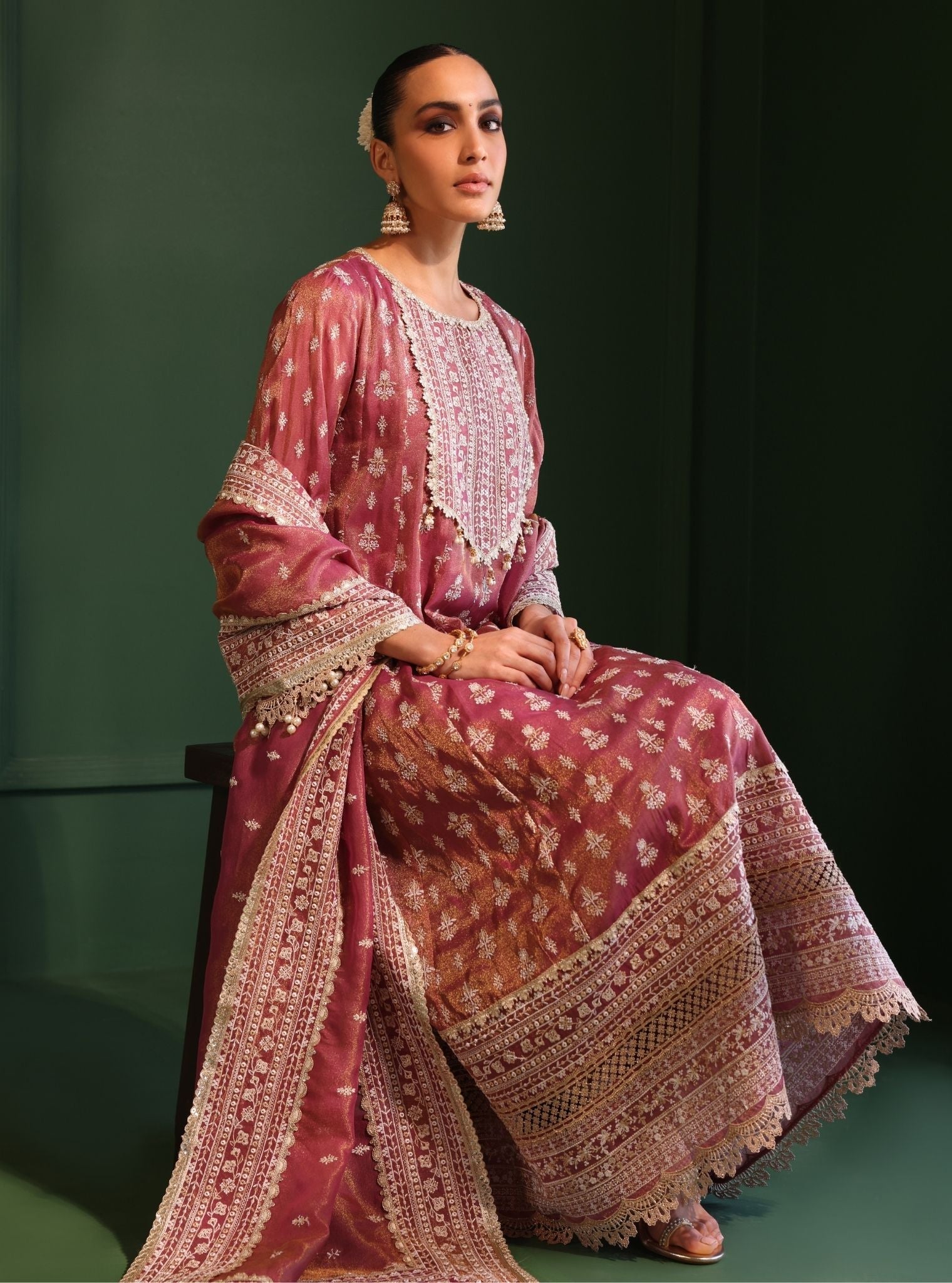 Mulmul Luxe Organza Jalwa Plum Dupatta