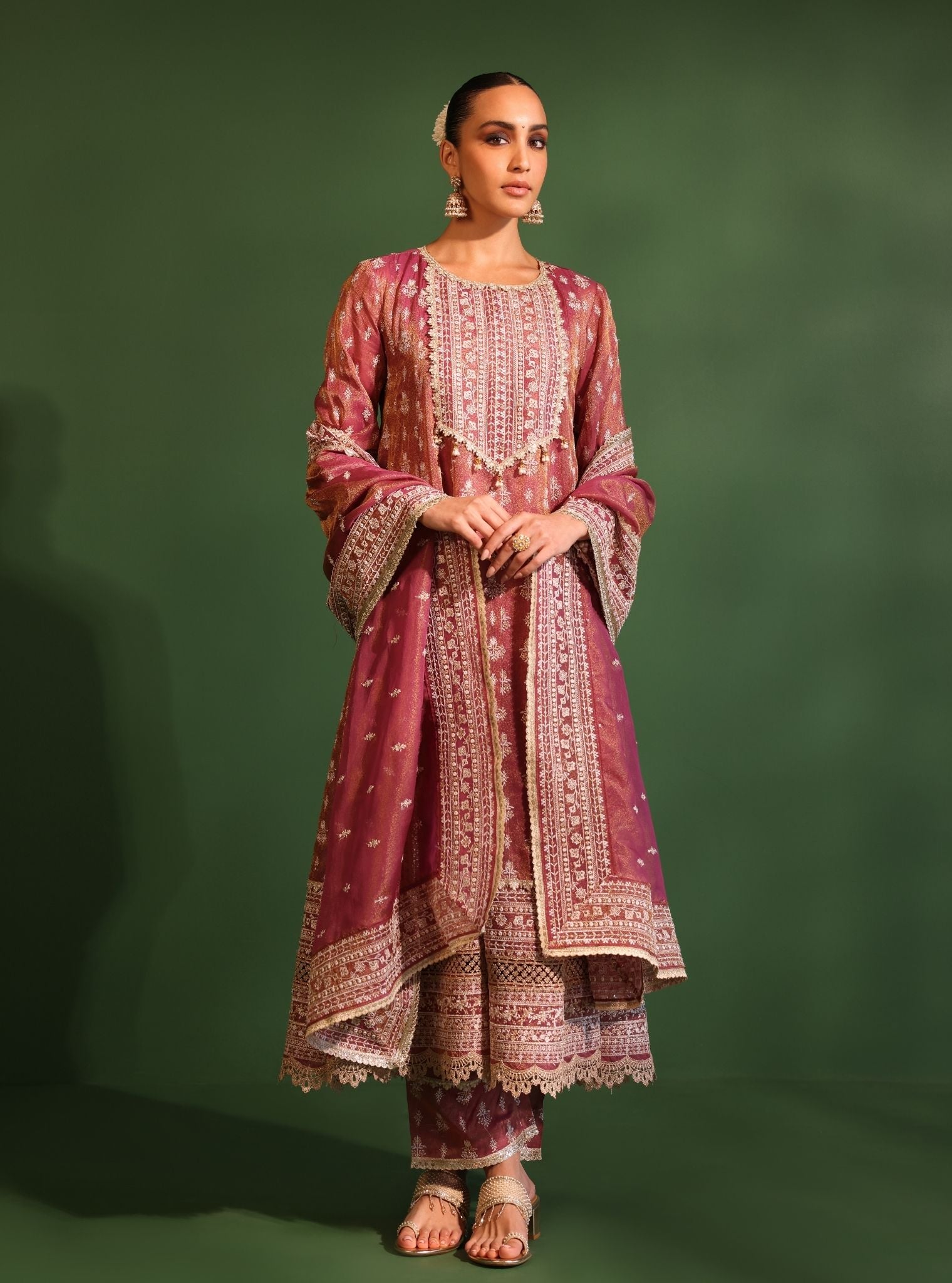 Mulmul Luxe Organza Jalwa Plum Dupatta