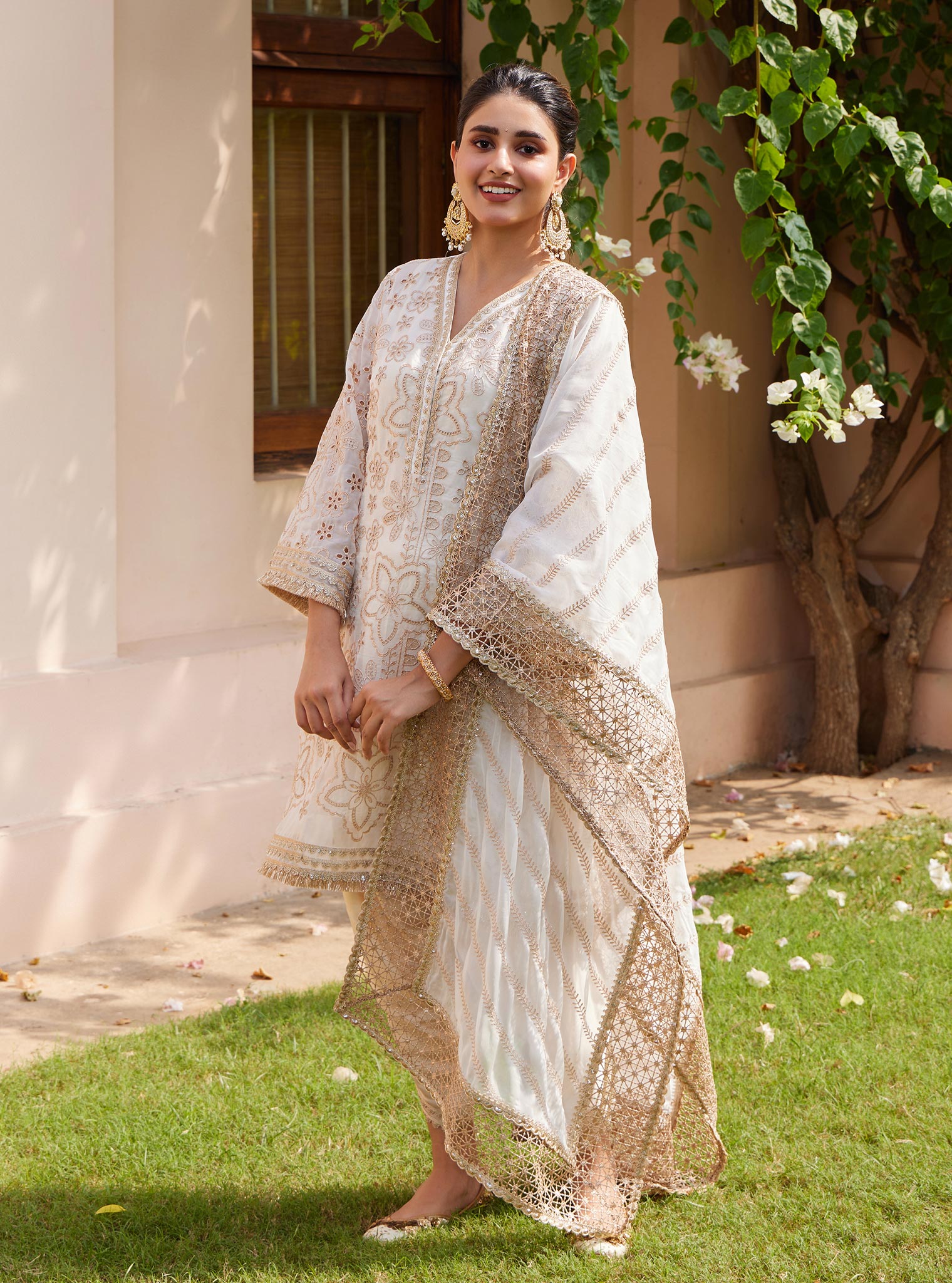 Mulmul Organza Ekani Off White Kurta