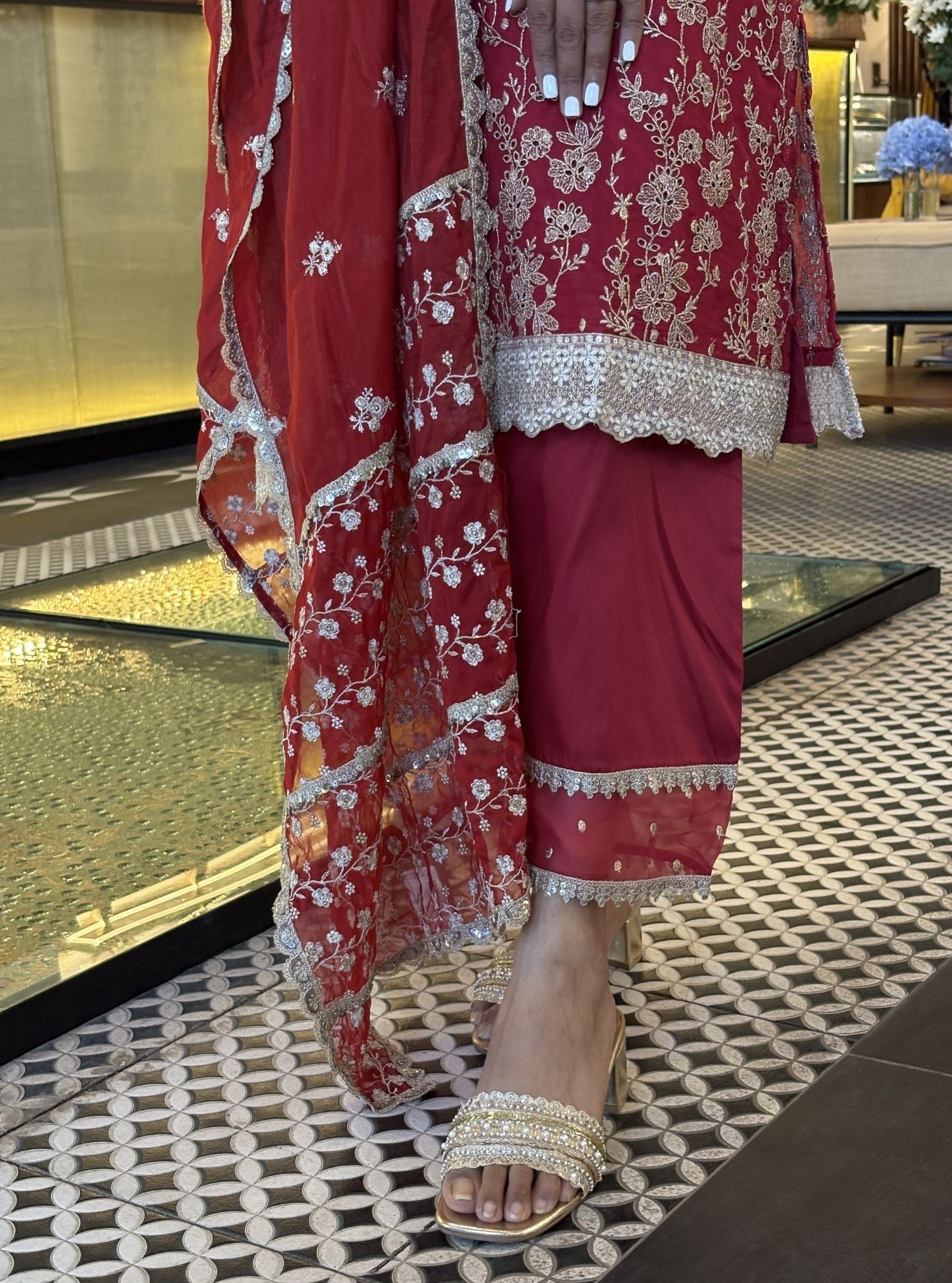 Gajra Organza Red Kurta Set