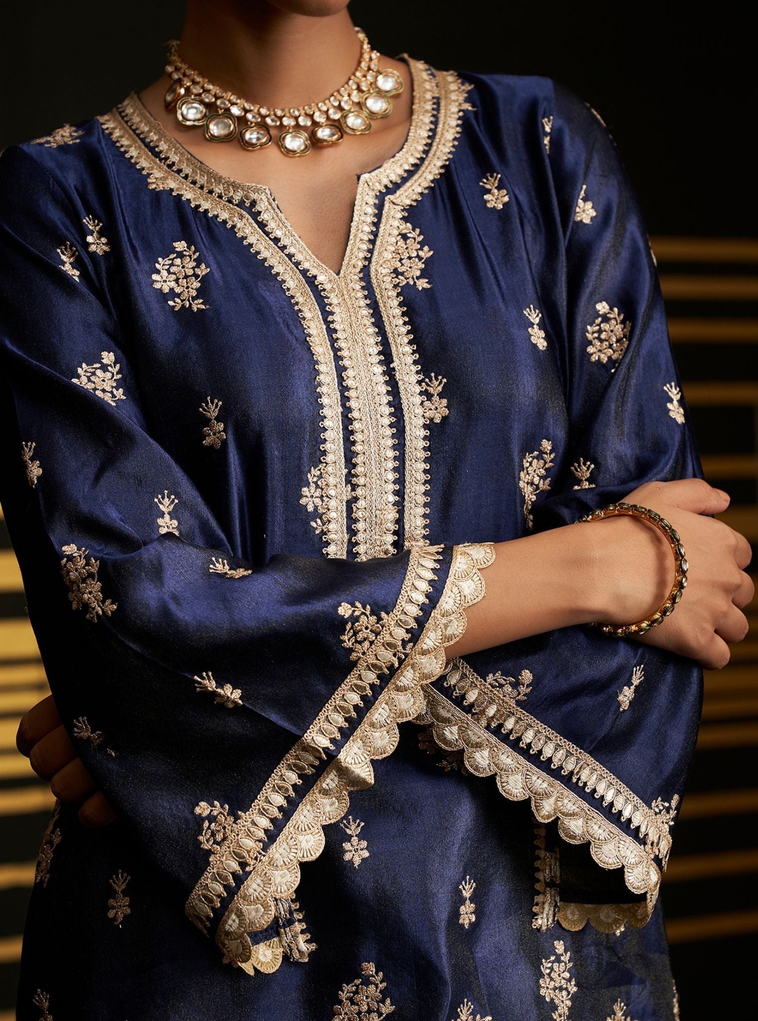 Vaari Tissue Linen Satin Navy Kurta