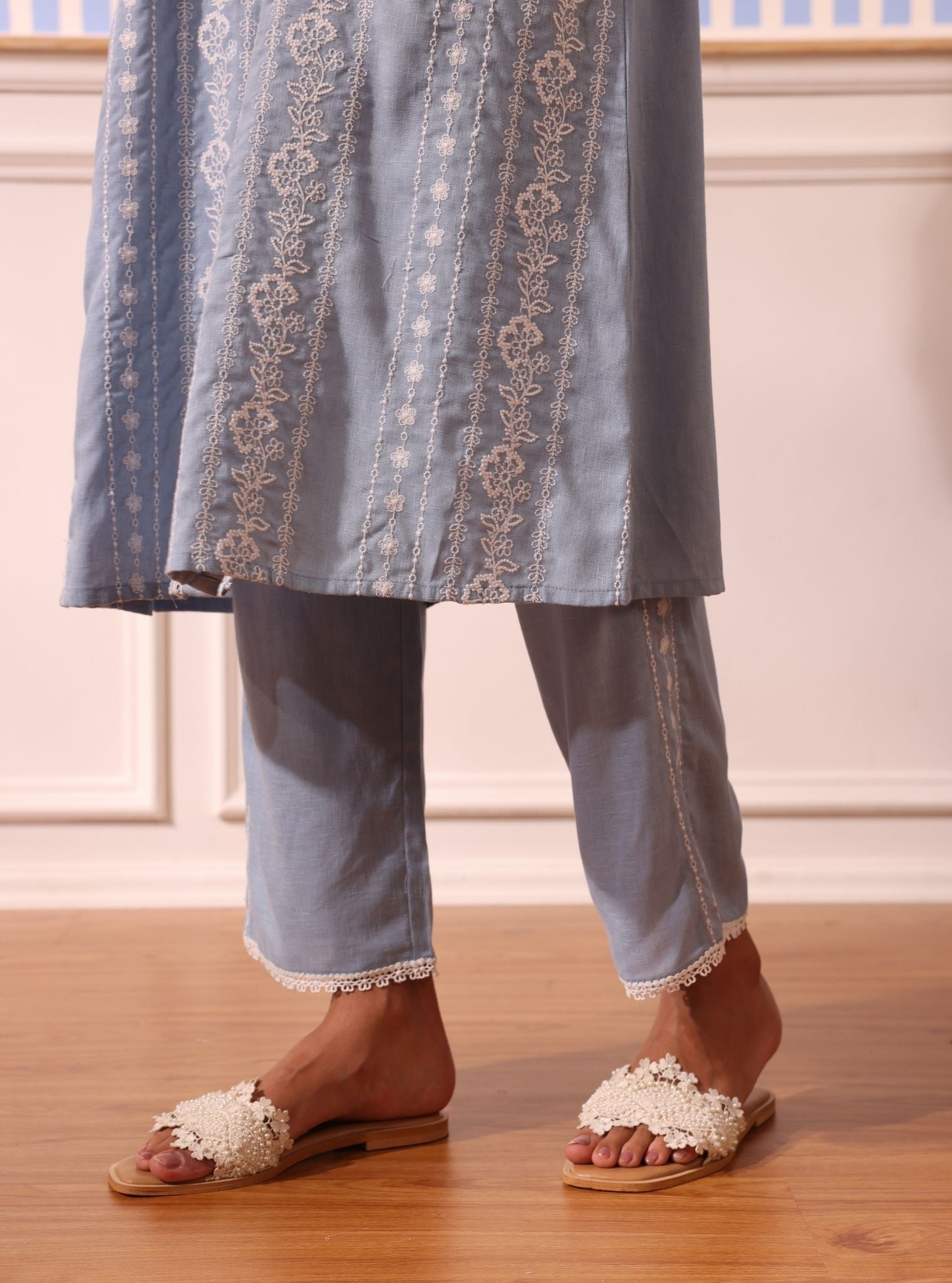 Iria Linen Light Blue Kurta Set