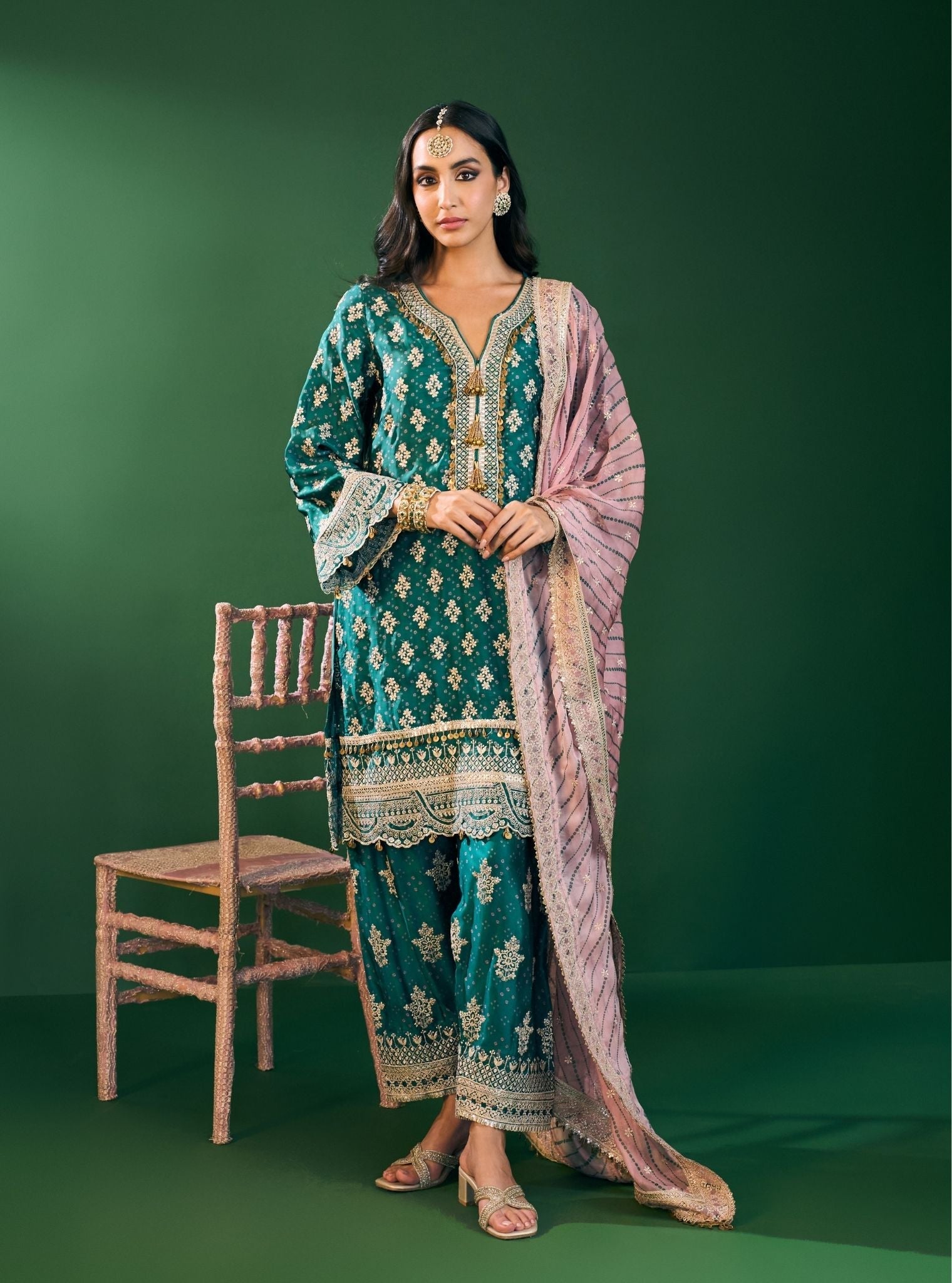 Elira Cupro Satin Emerald Green Kurta Set
