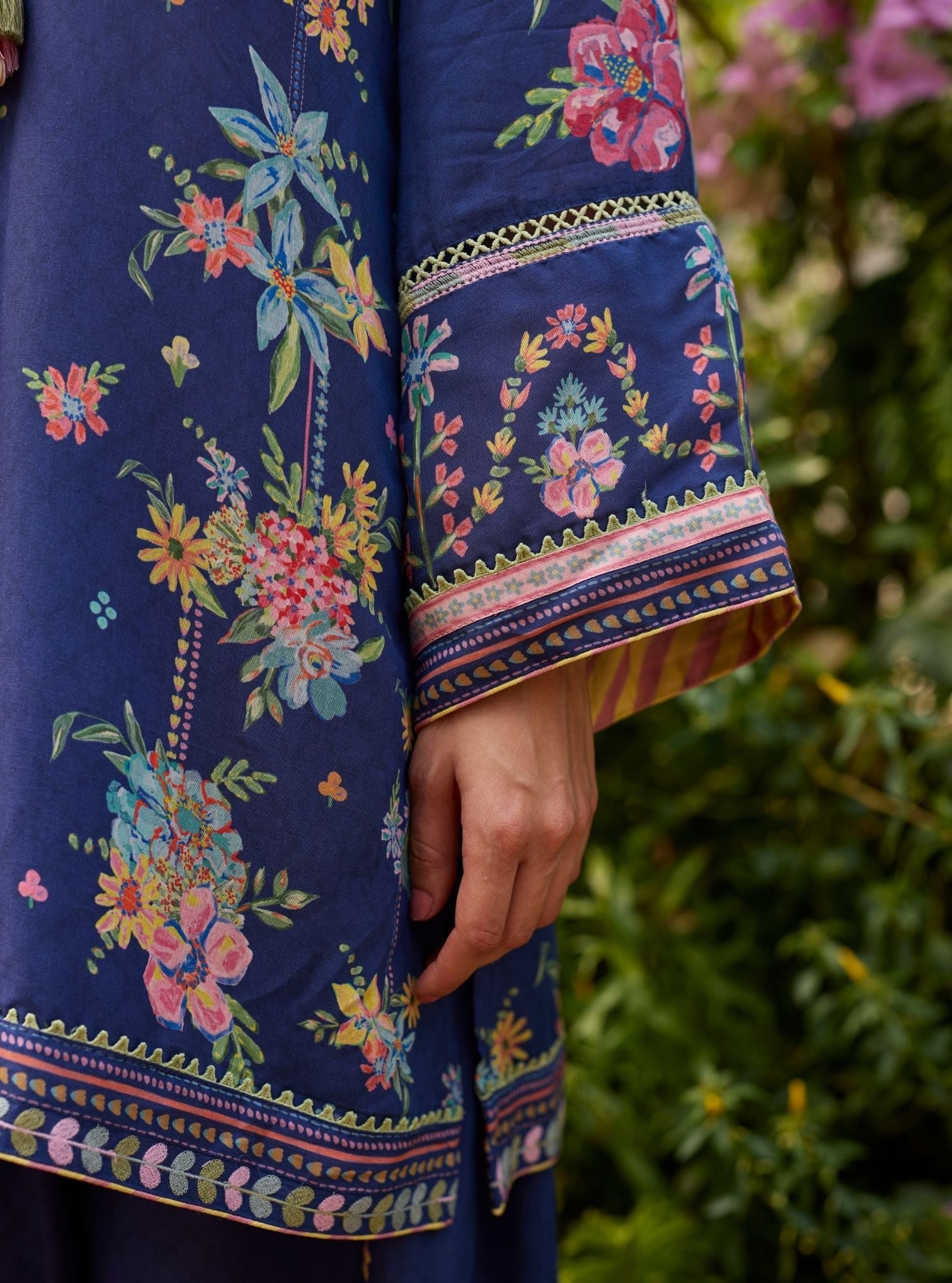 Enaara Lawn Navy Kurta With Farshi Salwar