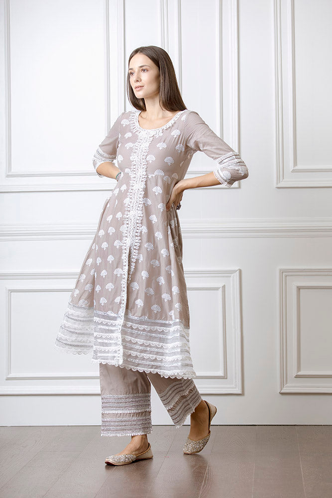 https://cdn.shopify.com/s/files/1/0088/4031/4931/files/lotus_grey.mov?1890