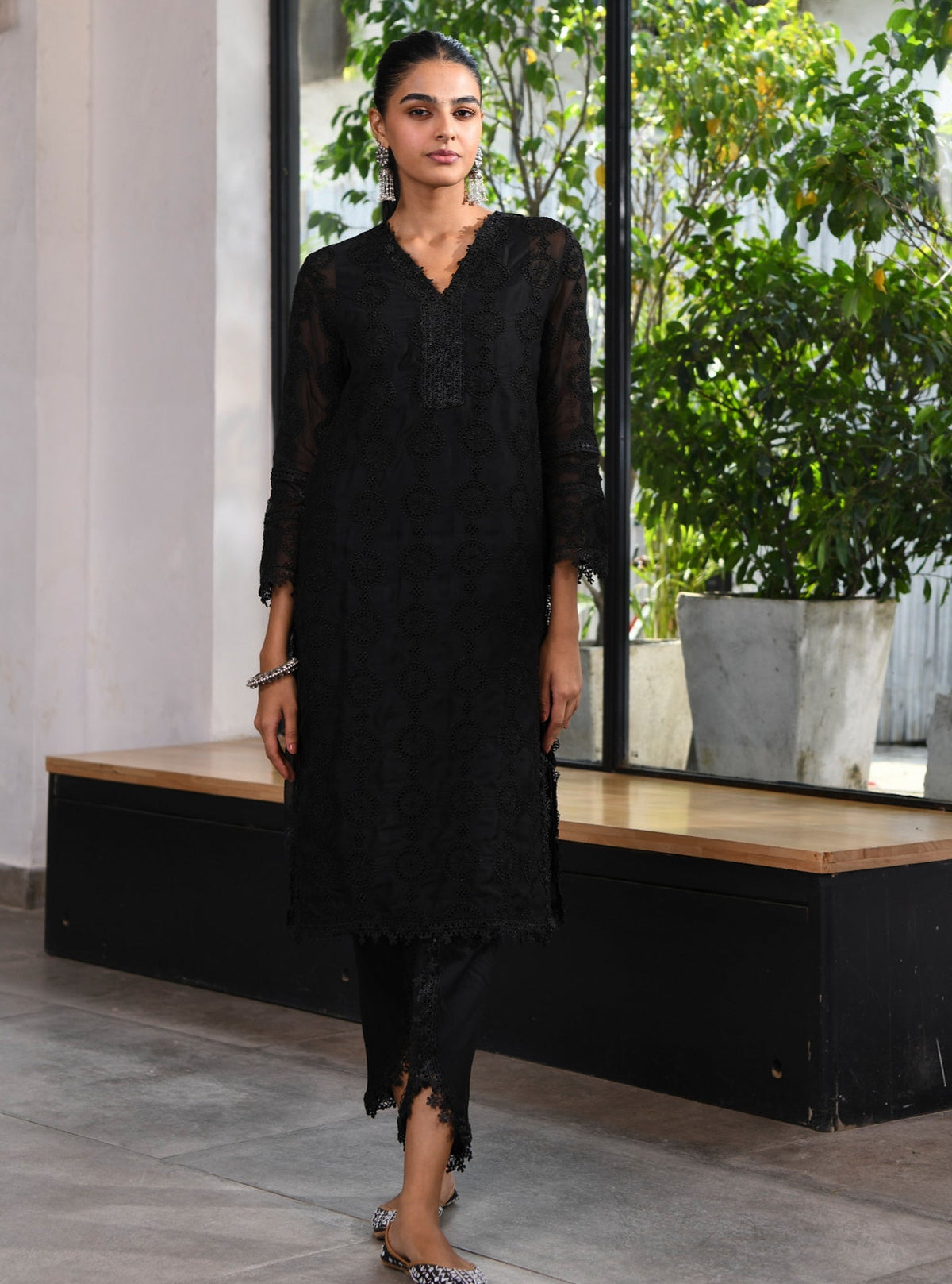Nelli Organza Black Kurta Set