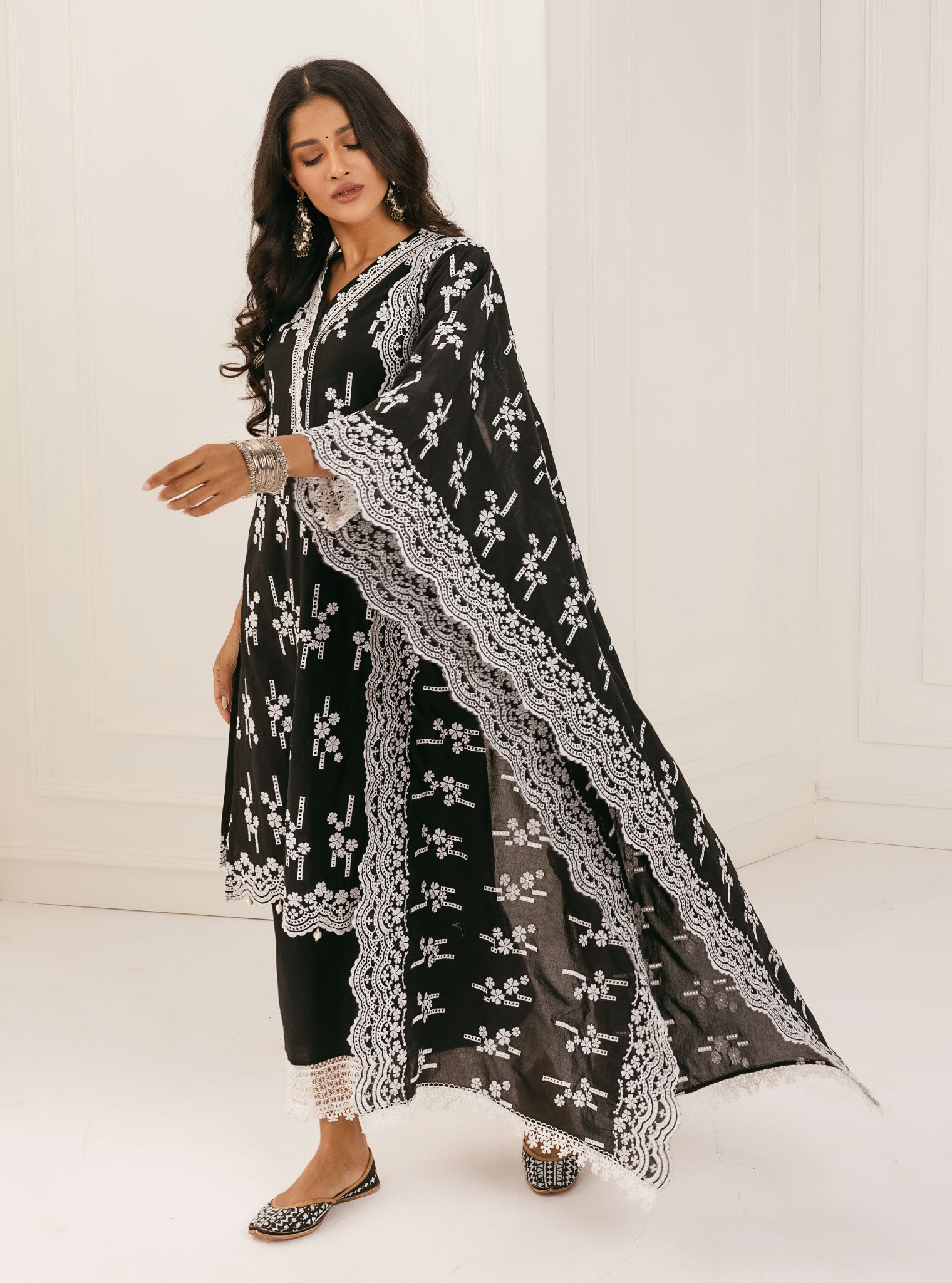 Mulmul Supima Cotton Riwa Black Kurta