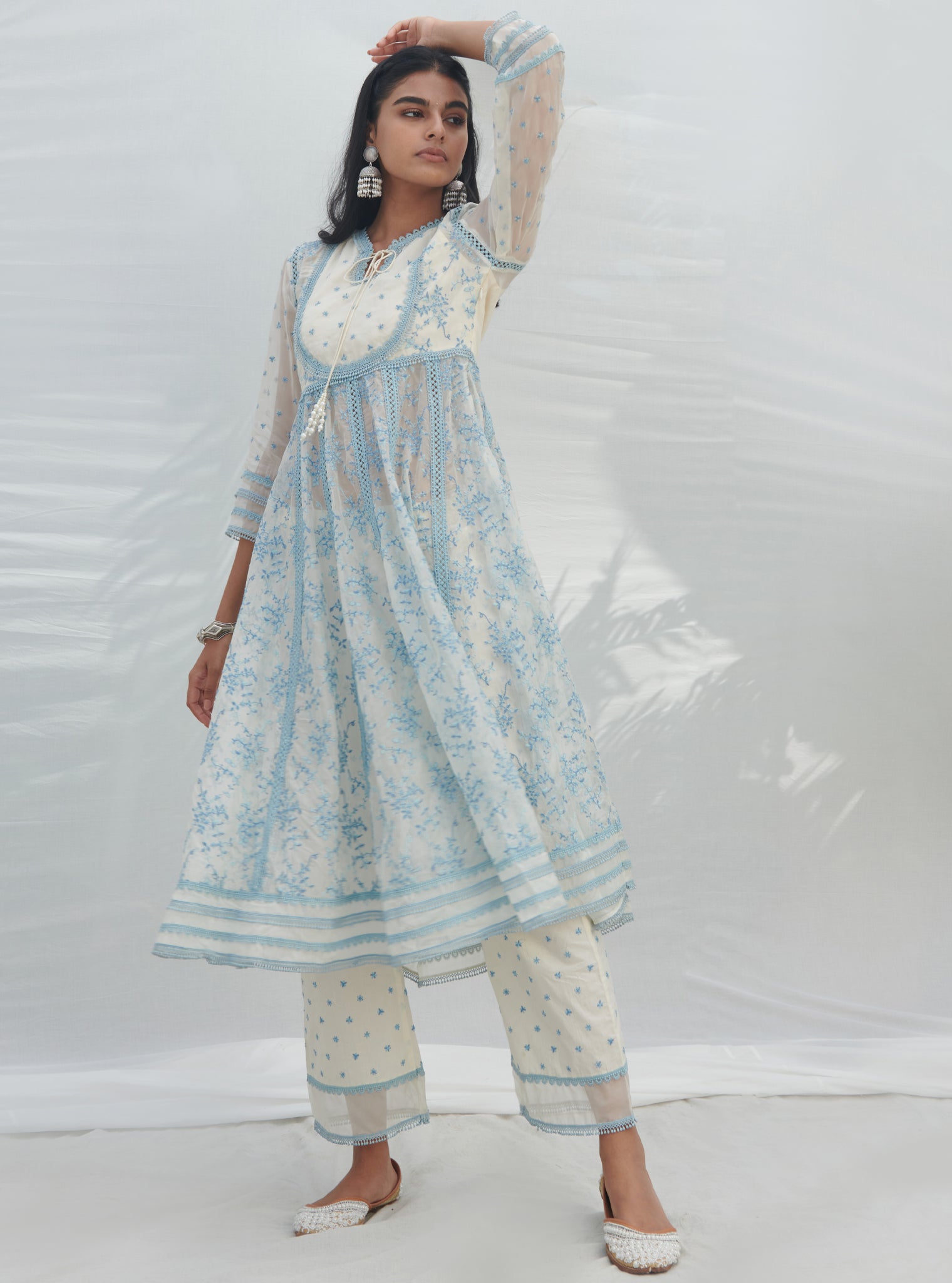 Mulmul Supima Cotton Aldona White Dupatta